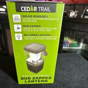 Cedar Trail Bug Zapper Lantern